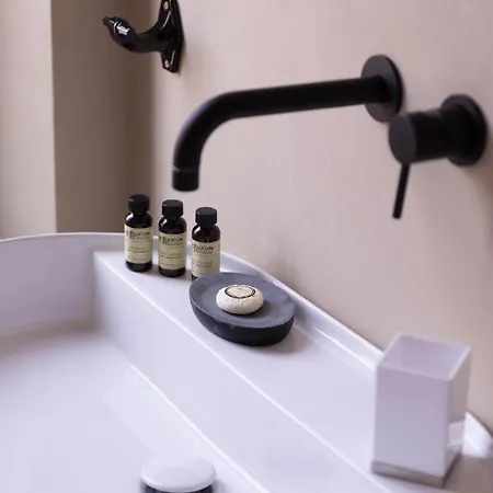 Romac - Condotti Penthouse In The Spanish Steps Area Appartement *