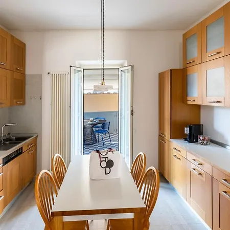 Romac - Condotti Penthouse In The Spanish Steps Area Lejlighed Rom