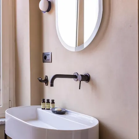 Apartamento Romac - Condotti Penthouse In The Spanish Steps Area Roma
